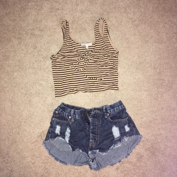 Pants - High waist shorts and crop top